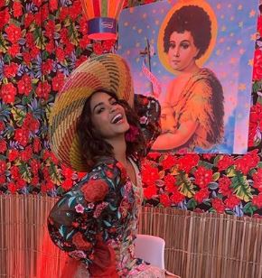 cantora Lucy Alves