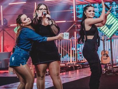 foto das cantoras marilia mendonça, maiara e meraisa