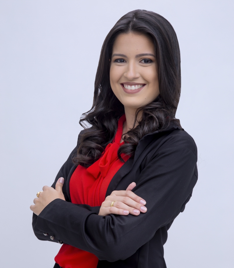 DRA CAROLINE VIRGENS