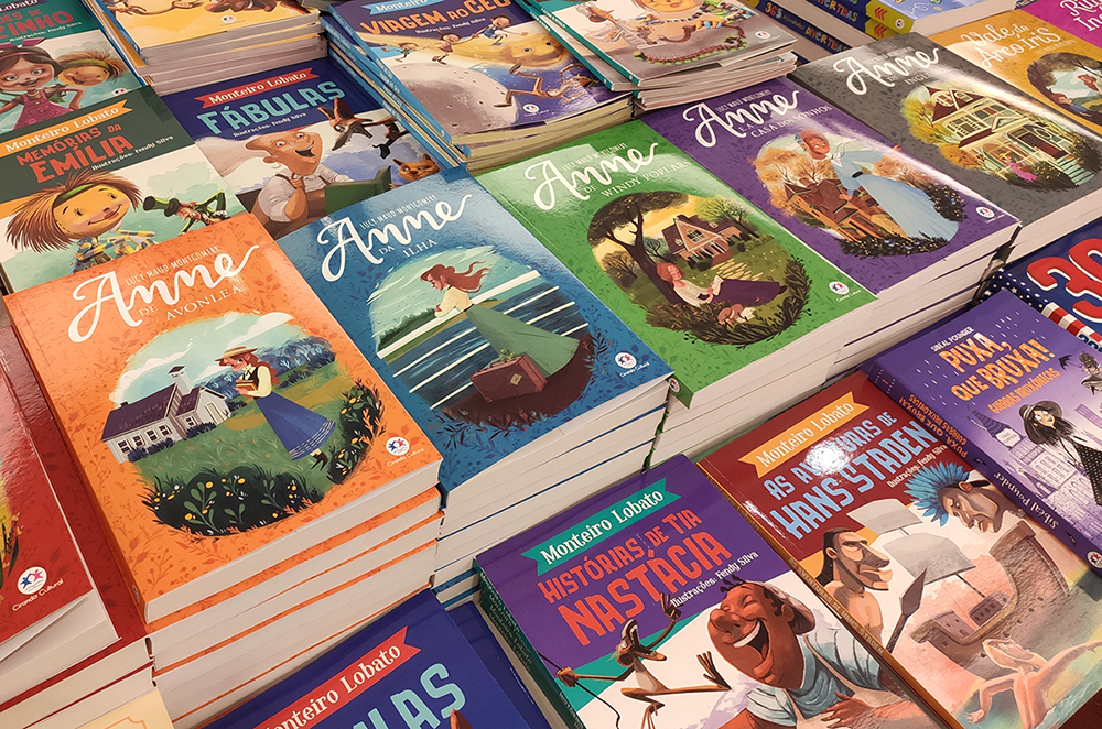 Shopping Jardins recebe Feira de Livros Escariz_